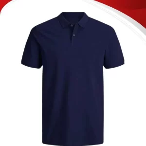 Camiseta tipo polo color azul oscuro con cuello camisero y manga corta